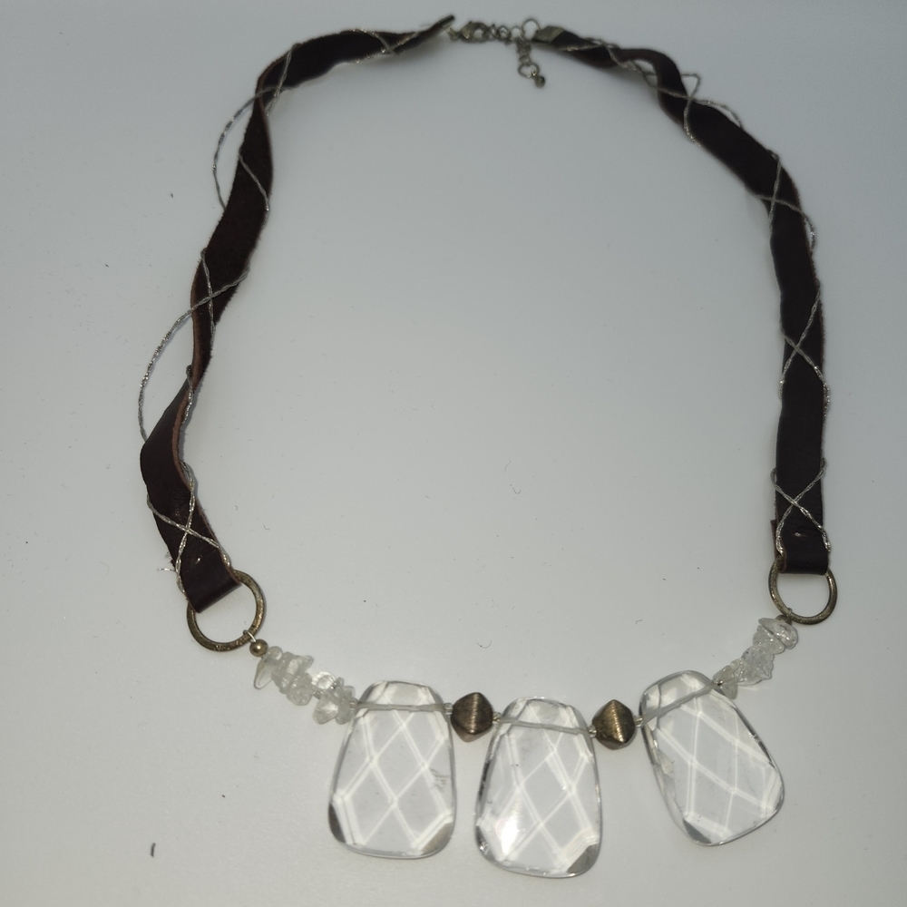 Crystal And brown leather Necklace